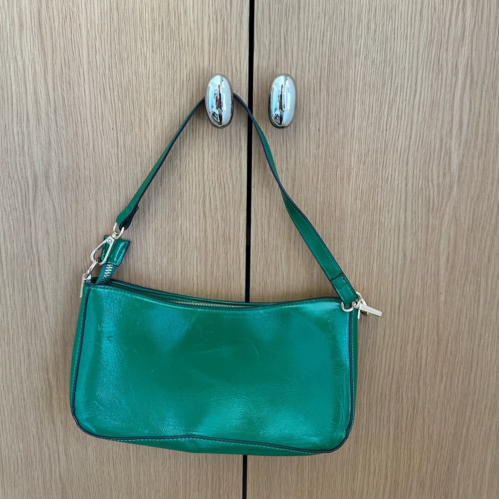 Amazon Green Shoulder Bag with Single Strap